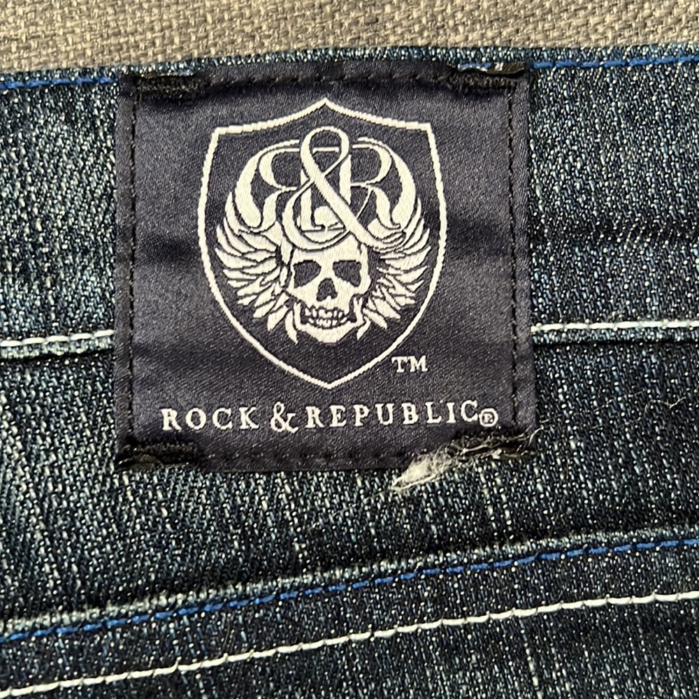 *New* women’s Rock & Republic Jeans - Picture 12 of 14